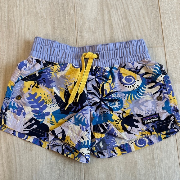 Patagonia Kids' Board  Print Shorts XS - Picture 2 of 12